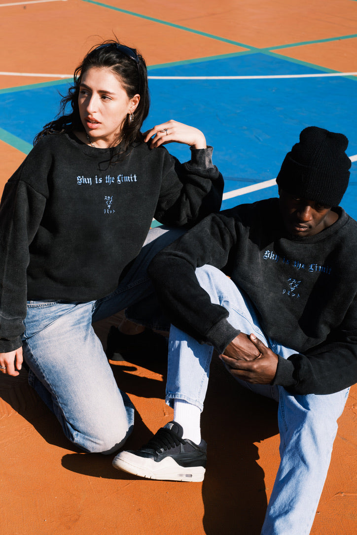 Sky is the limit Vintage Oversized Crewneck